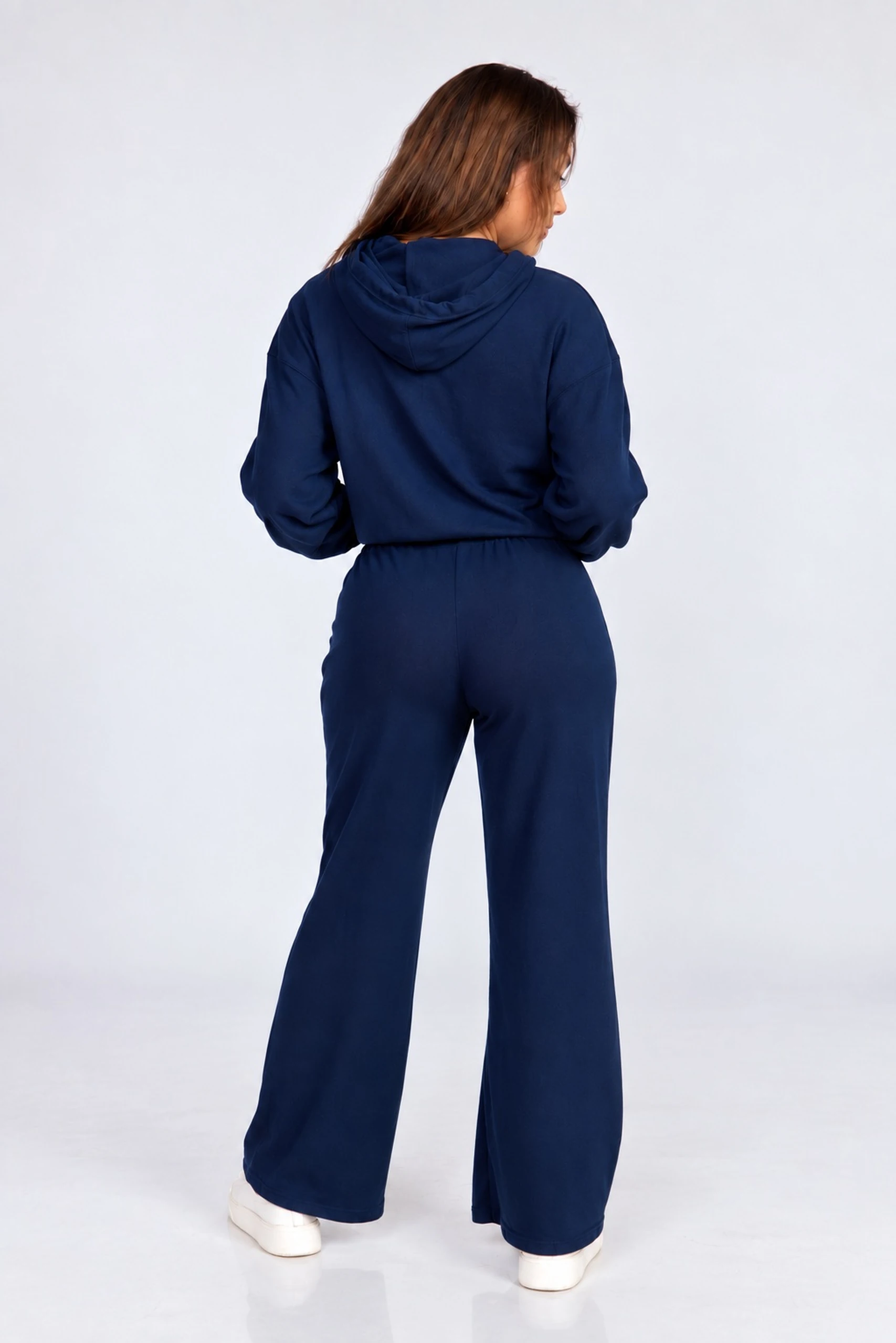 navy_set_small_back_view_1707x2560