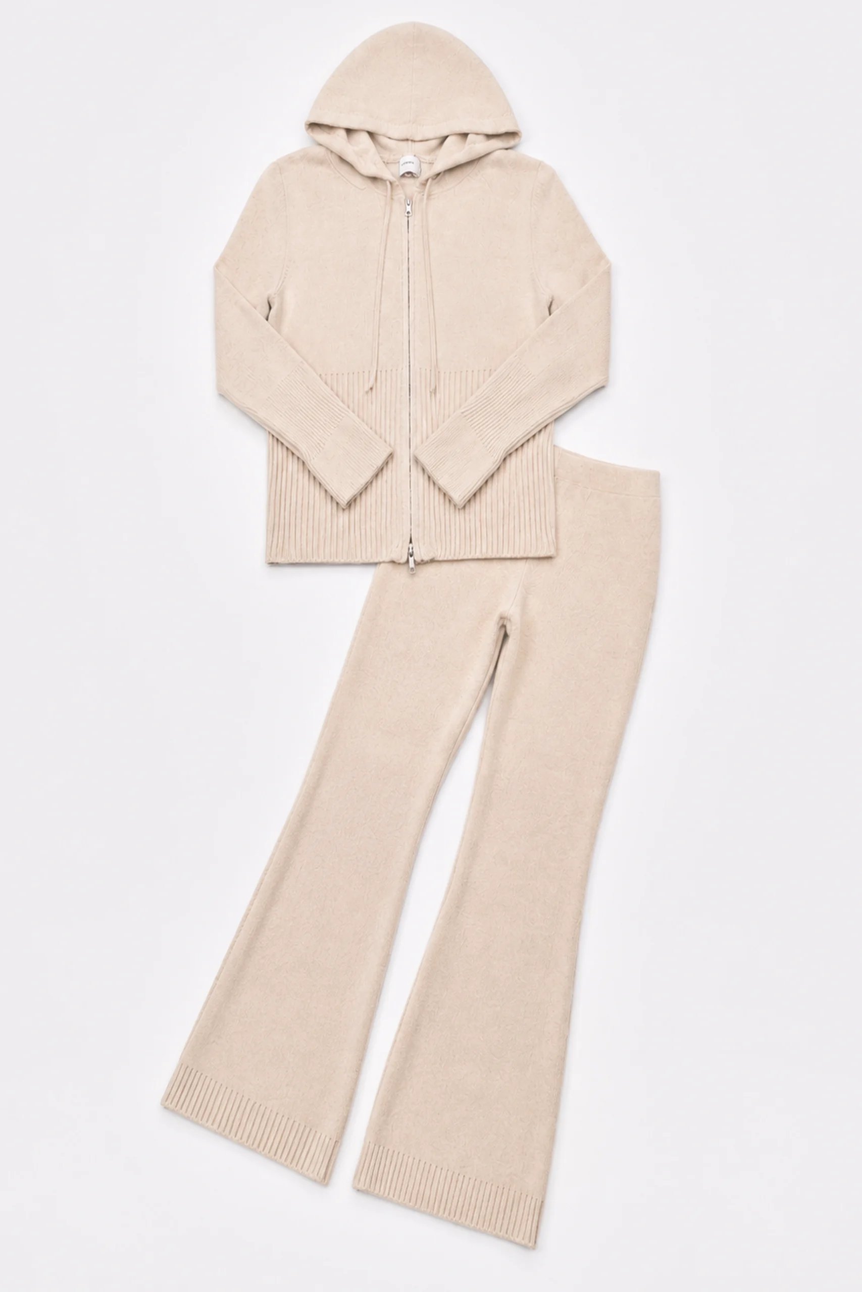 moda_journey_conjunto_beige_mas_grande