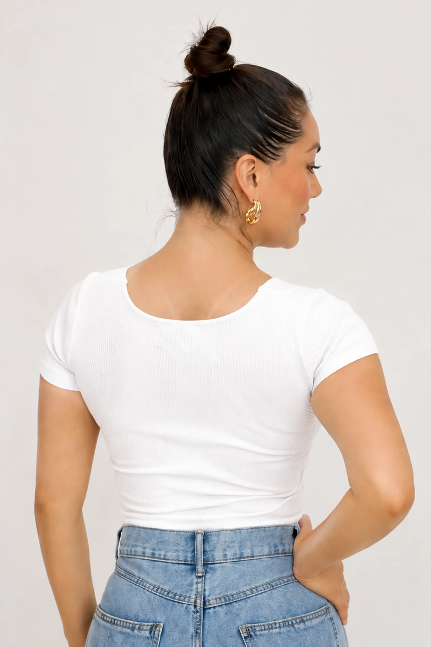 moda_journey_white_top_back_1707x2560